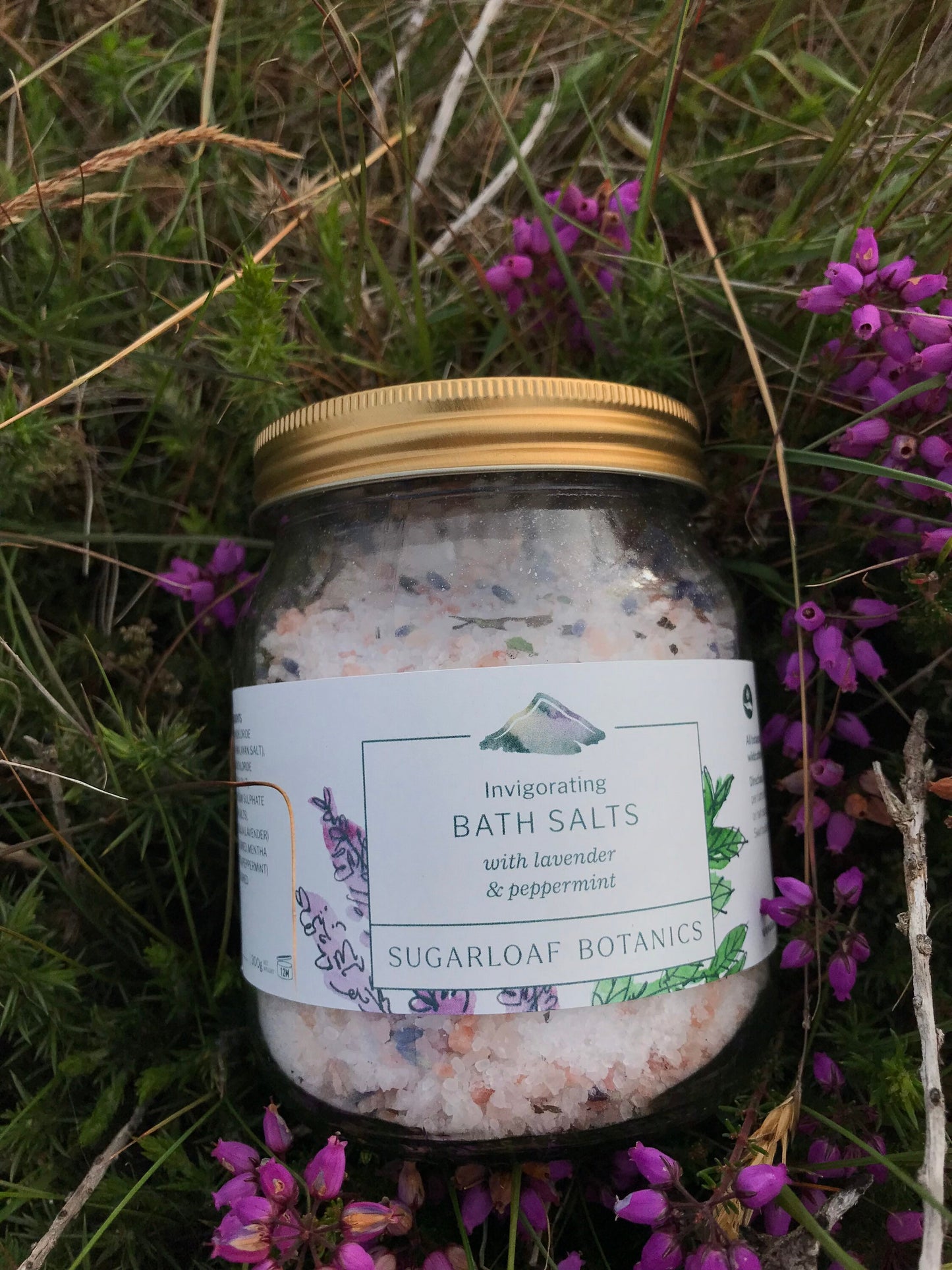 Lavender and peppermint bath salts