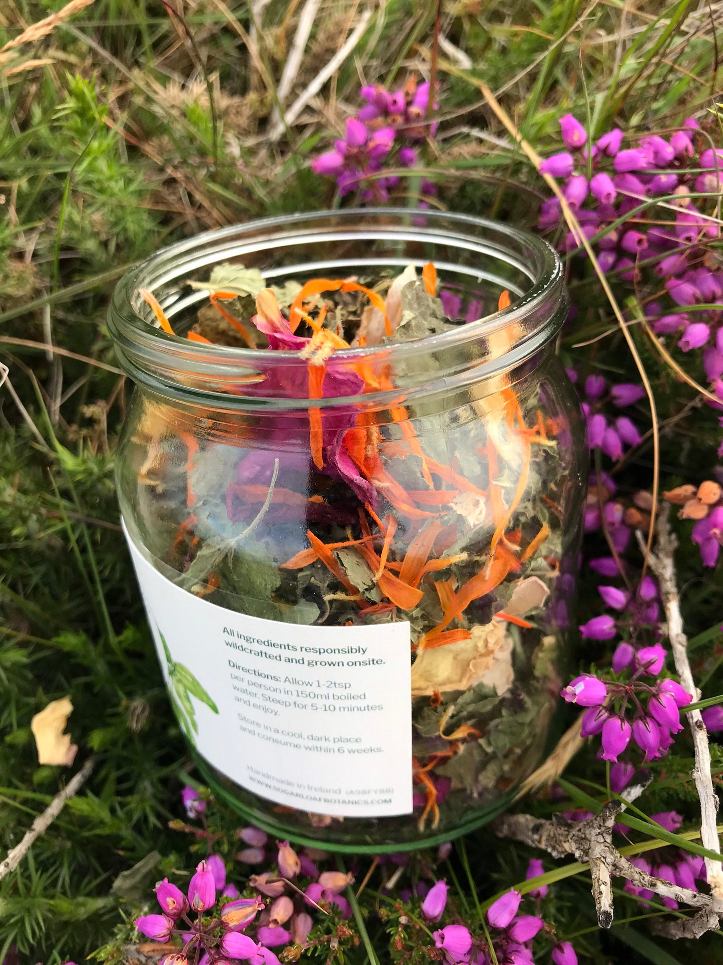 Calendula, rose and lemon balm tea blend