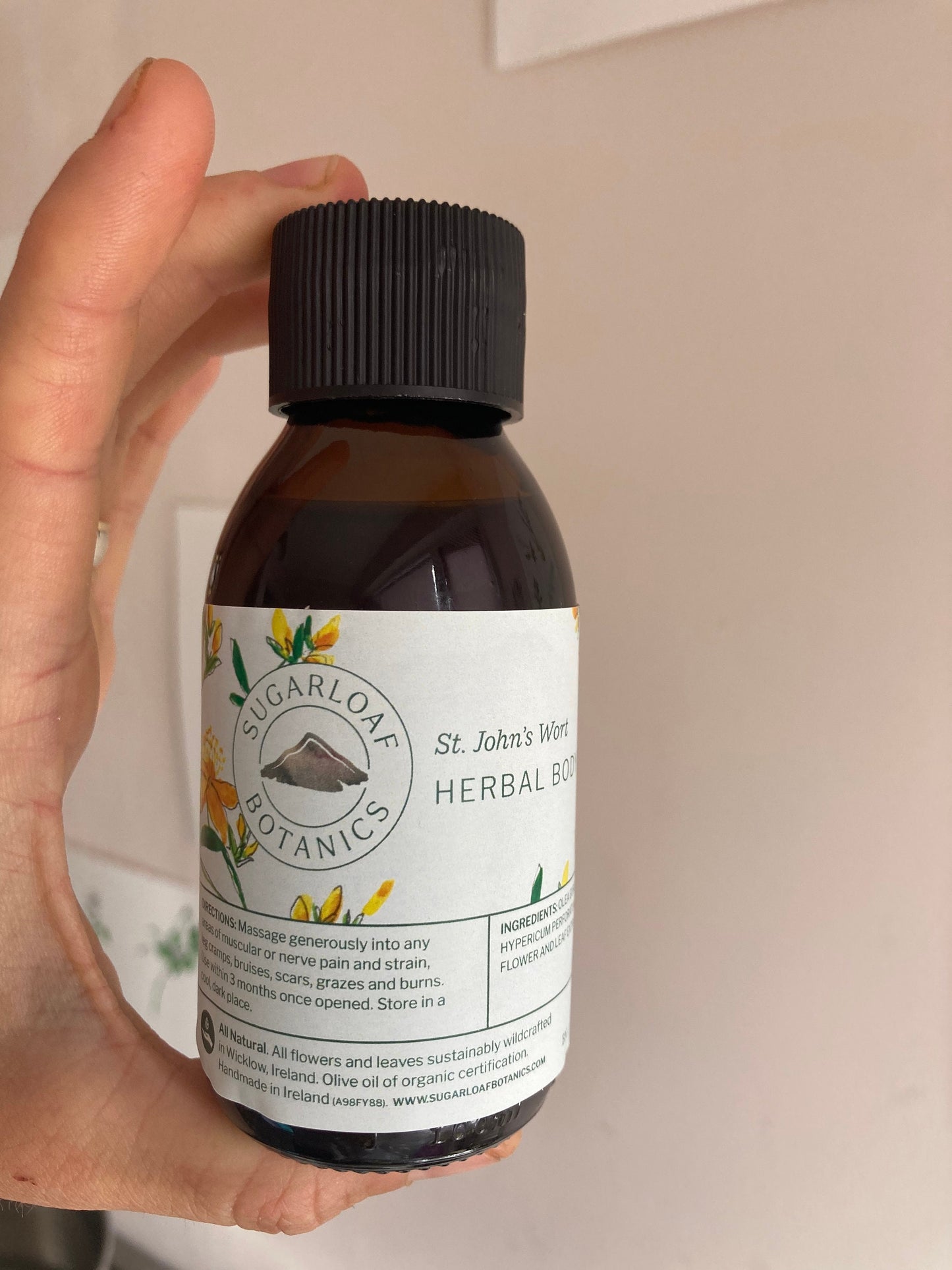 St John’s wort herbal oil