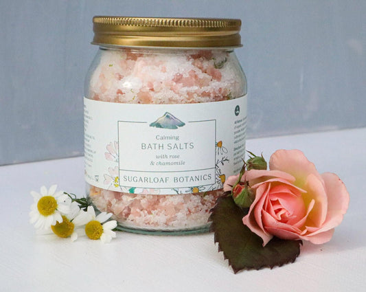 Rose and chamomile bath salts